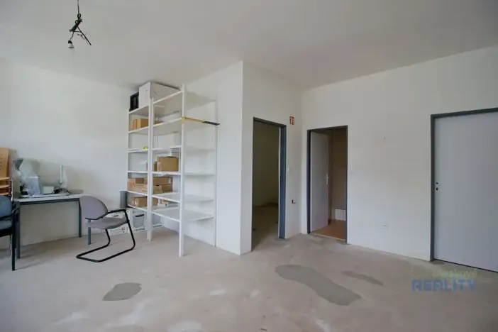Pronájem skladu, Brandýs nad Labem-Stará Boleslav, Pražská, 440 m2