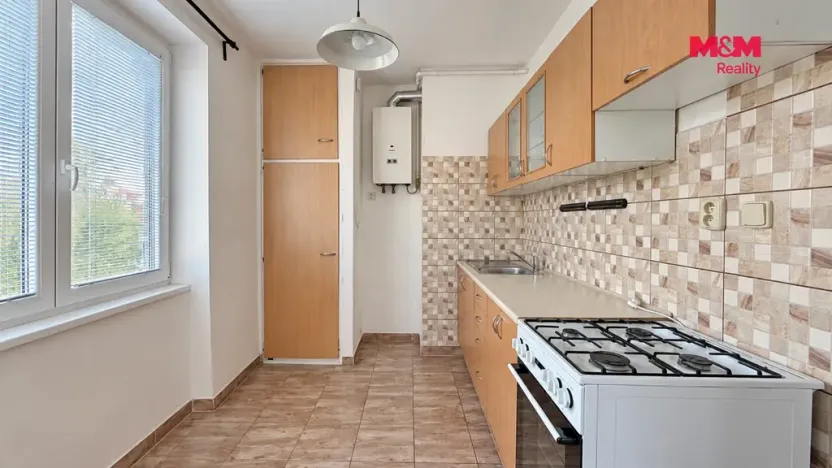 Pronájem bytu 2+1, Louny, 28. října, 56 m2