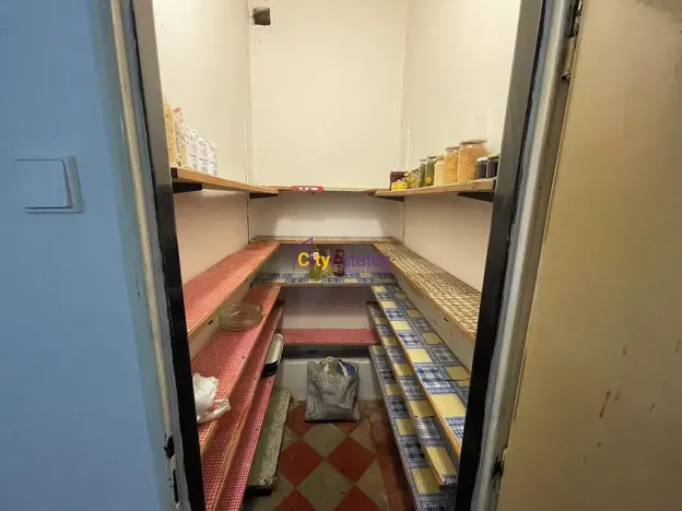 Prodej rodinného domu, Kostelec nad Labem, nám. Pod Martinem, 100 m2