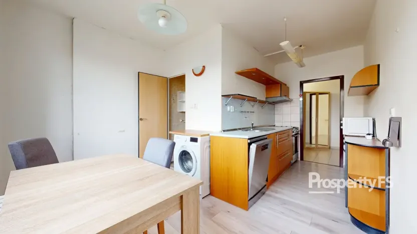 Pronájem bytu 2+1, Ústí nad Labem - Všebořice, 17. listopadu, 66 m2