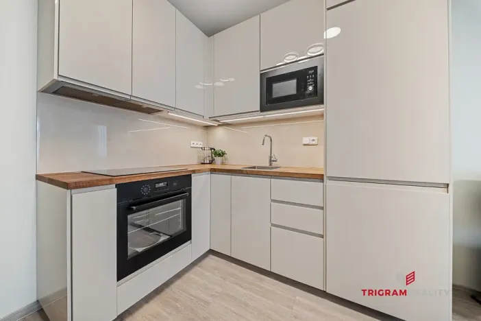 Prodej bytu 2+kk, Praha - Dolní Měcholupy, Honzíkova, 54 m2