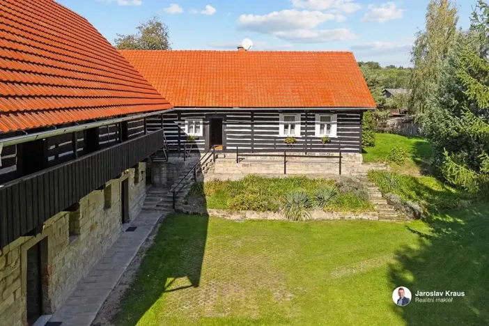Prodej rodinného domu, Střevač, 226 m2