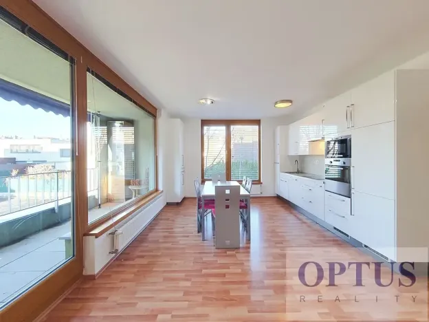 Pronájem bytu 3+kk, 89 m², Břežánecká, Praha, Jinonice
