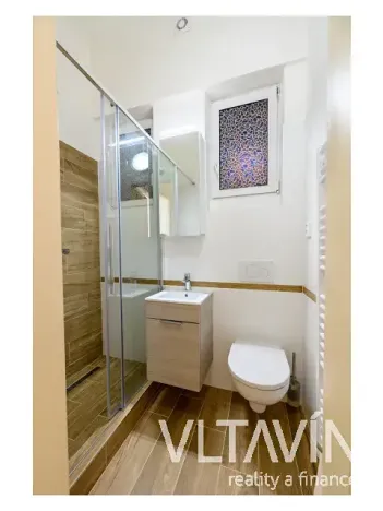 Pronájem bytu 2+kk, Praha - Bubeneč, U studánky, 57 m2