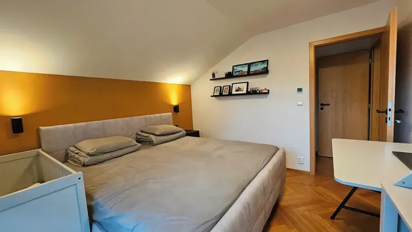 Pronájem bytu 2+kk, Praha - Běchovice, U vrby, 52 m2