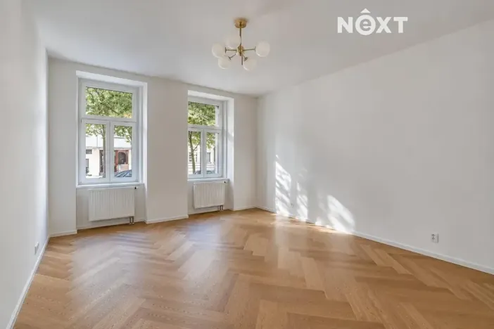 Prodej bytu 2+kk, Praha - Vinohrady, Velehradská, 43 m2
