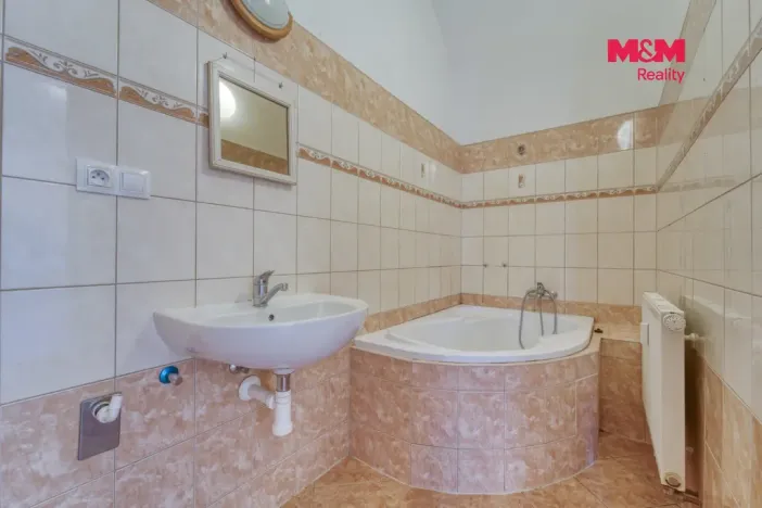 Prodej činžovního domu, Chodová Planá, Pohraniční stráže, 778 m2