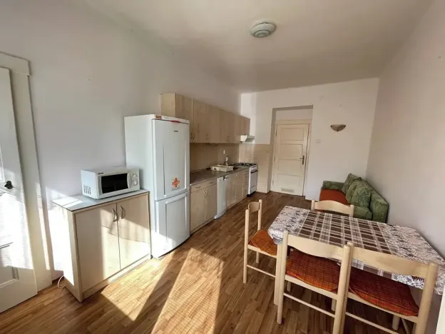 Pronájem bytu 2+kk, Praha - Žižkov, Jičínská, 54 m2