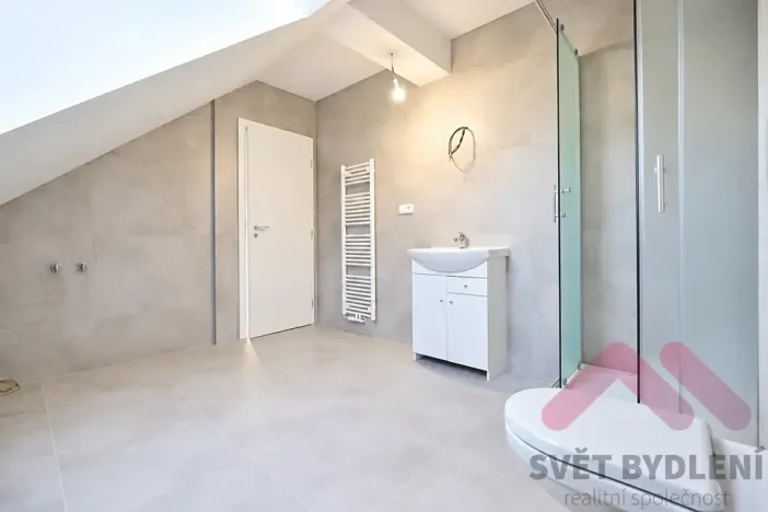 Pronájem bytu 2+kk, Praha - Zbraslav, Žitavského, 58 m2