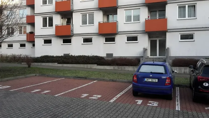 Pronájem bytu 1+kk, Praha - Strašnice, Na palouku, 45 m2
