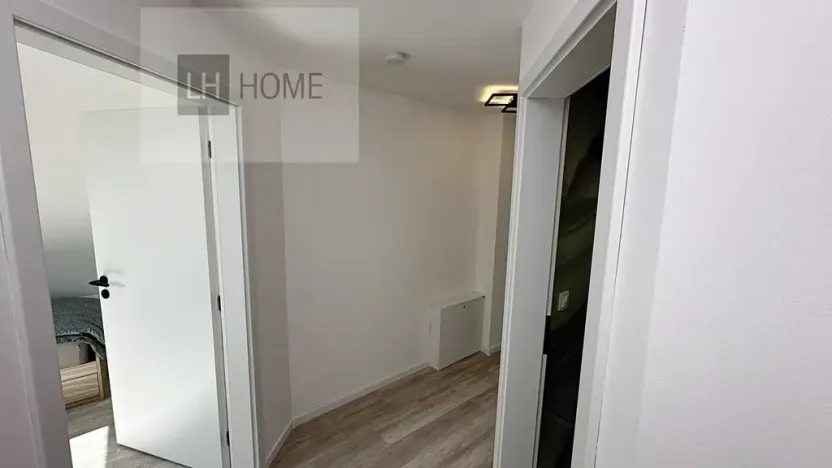 Pronájem bytu 4+kk, Karlovy Vary, 98 m2