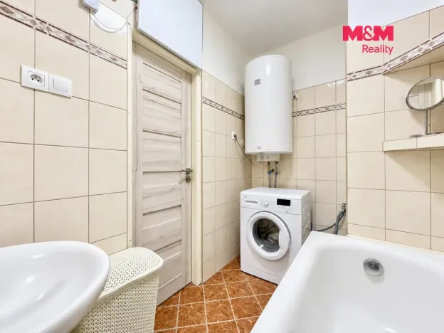 Prodej bytu 2+1, Dlouhá Třebová, Ústecká, 59 m2