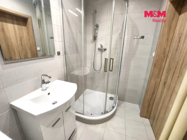 Prodej bytu 2+1, Louny, Tyršovo nám., 54 m2