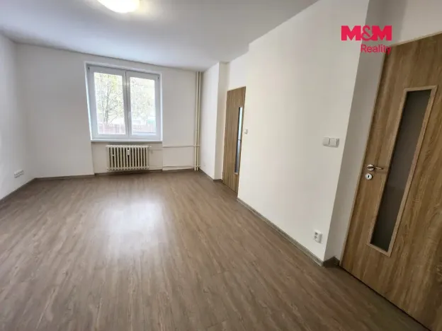 Prodej bytu 2+1, Louny, Tyršovo nám., 54 m2