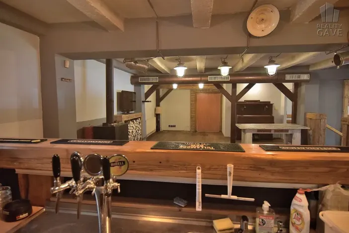 Pronájem restaurace, Čisovice, 181 m2