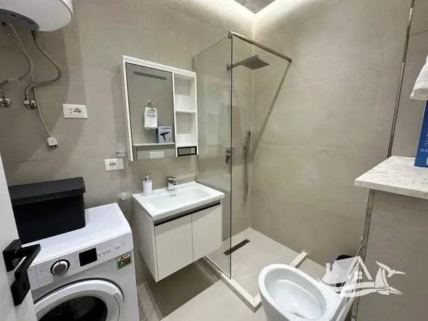Prodej bytu 1+kk, Golem, Albánie, 36 m2