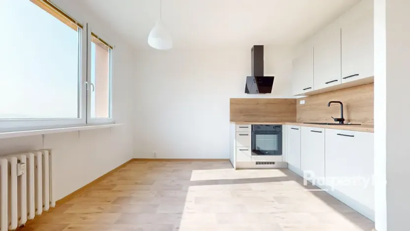Pronájem bytu 1+1, Ústí nad Labem - Severní Terasa, Kmochova, 33 m2