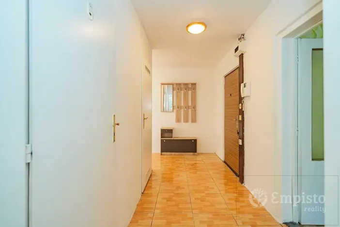 Prodej bytu 4+1, Praha - Újezd nad Lesy, Žherská, 81 m2