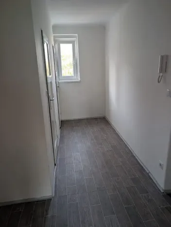 Pronájem bytu 2+1, Praha - Modřany, Ke zvonici, 56 m2