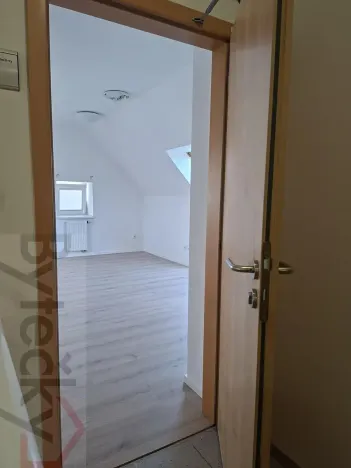 Pronájem kanceláře, Praha - Stodůlky, Ohradské náměstí, 24 m2