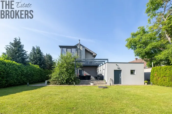 Pronájem rodinného domu, 300 m², K novým domkům, Praha 5 - Lahovice
