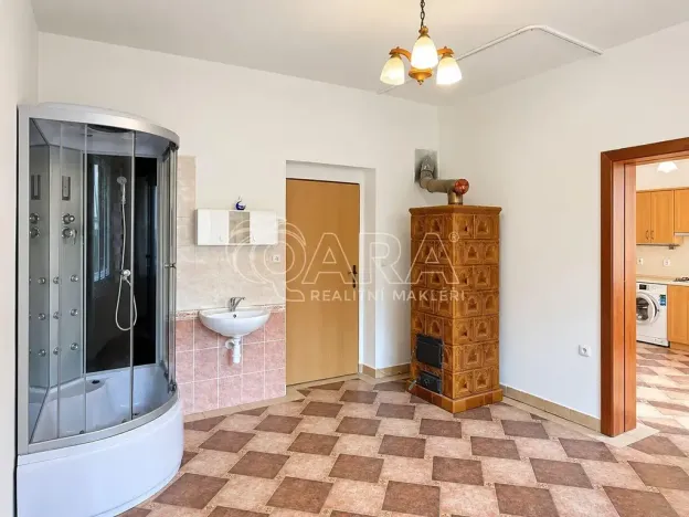 Prodej vícegeneračního domu, Úpice, A. Bunzla, 266 m2