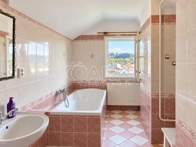Prodej vícegeneračního domu, Úpice, A. Bunzla, 266 m2