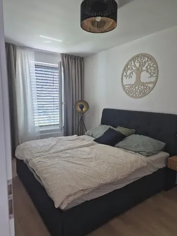 Pronájem bytu 2+kk, Praha, K jezeru, 55 m2