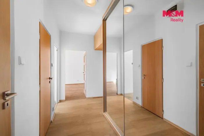 Prodej bytu 2+1, Kralupy nad Vltavou - Lobeček, Štefánikova, 55 m2