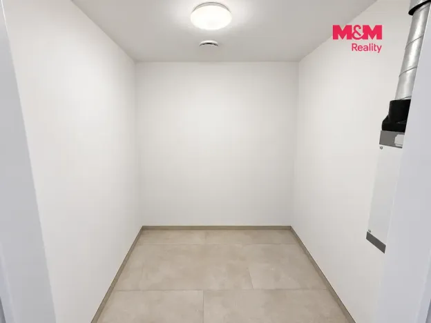 Pronájem bytu 2+kk, Kladno, Engerth, 51 m2