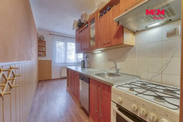 Prodej bytu 3+1, Holýšov, Pod Makovým vrchem, 67 m2