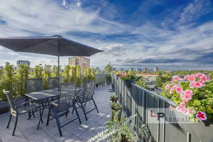 Prodej bytu 3+kk, Pardubice - Zelené Předměstí, Pod Vinicí, 111 m2