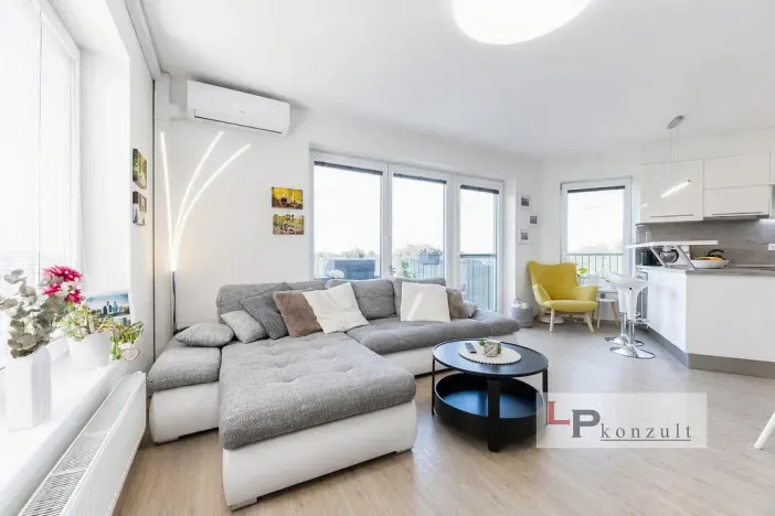 Prodej bytu 3+kk, Pardubice - Zelené Předměstí, Pod Vinicí, 111 m2