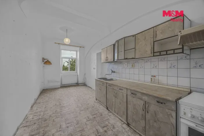 Prodej činžovního domu, Třebechovice pod Orebem, Masarykovo náměstí, 180 m2