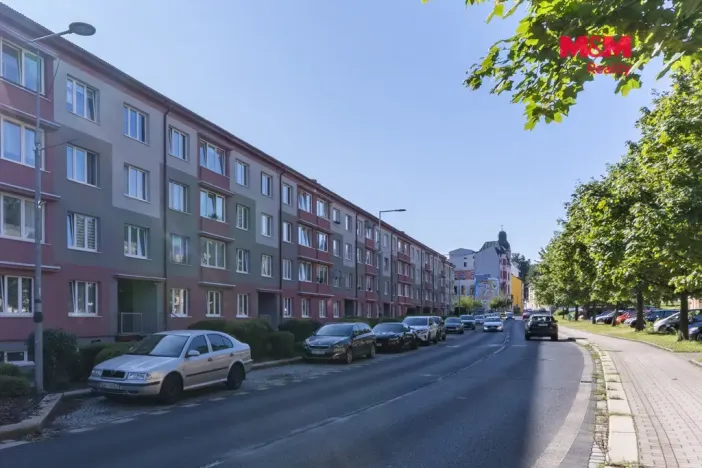 Prodej bytu 1+1, Aš, Hlavní, 36 m2