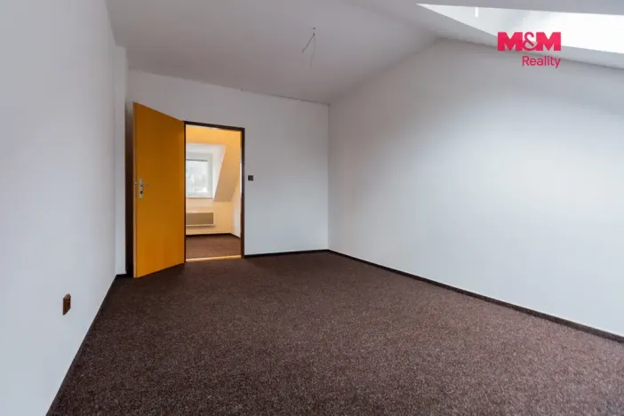 Pronájem kanceláře, Jeseník, nám. Svobody, 40 m2