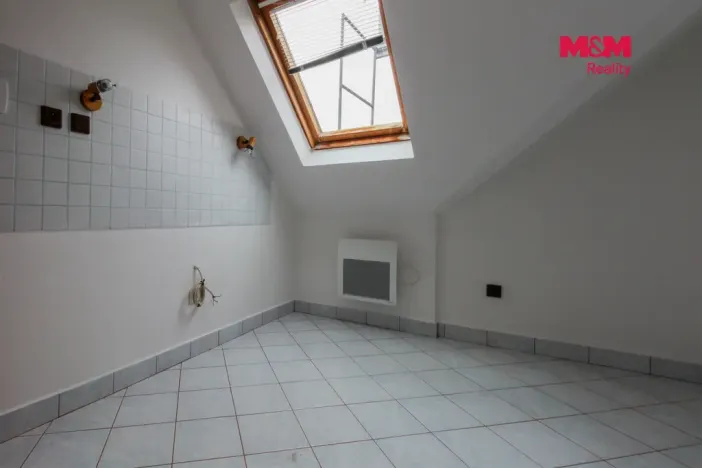 Pronájem kanceláře, Jeseník, nám. Svobody, 40 m2