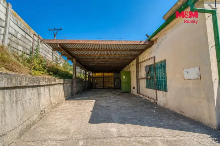 Pronájem výrobních prostor, Nepomuk - Dvorec, 378 m2