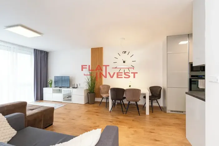 Prodej bytu 2+kk, Praha - Břevnov, Ve Střešovičkách, 57 m2