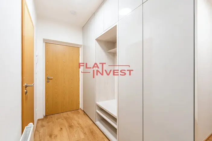 Prodej bytu 2+kk, Praha - Břevnov, Ve Střešovičkách, 57 m2