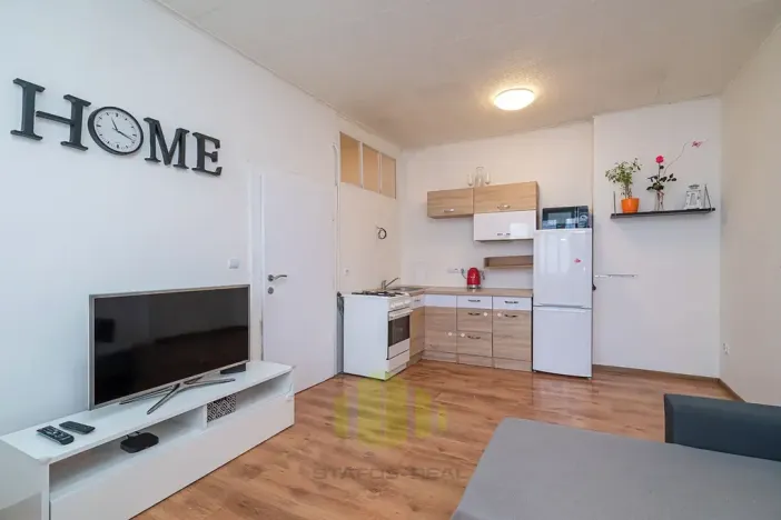 Prodej bytu 2+kk, Olomouc, Charkovská, 48 m2