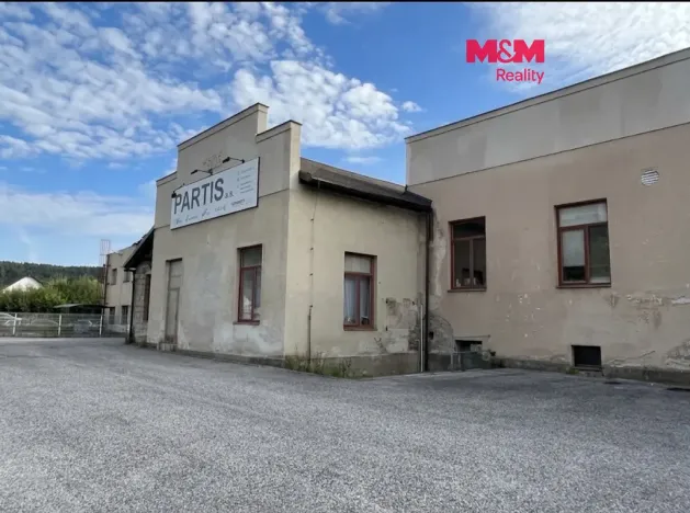 Pronájem pozemku, 460 m², Suchovršice