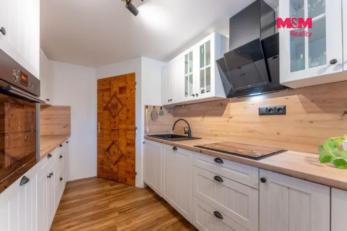 Prodej rodinného domu, Slavhostice, 181 m2