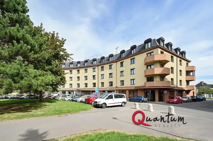 Prodej ubytování, Praha - Suchdol, Suchdolské náměstí, 19 m2