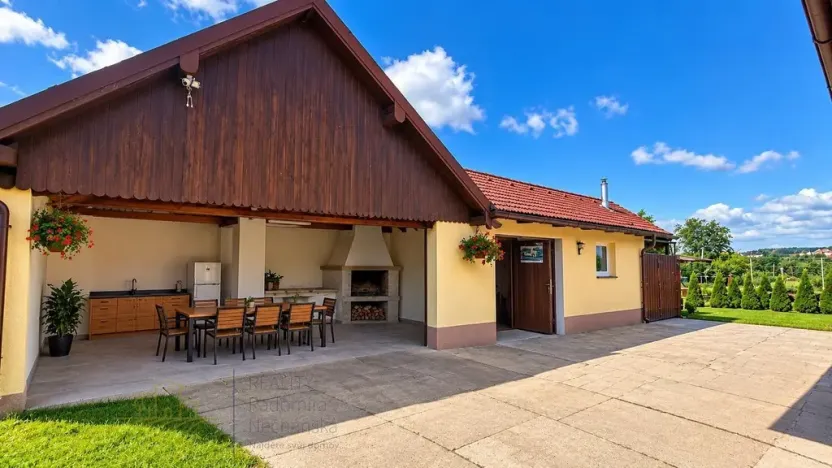 Prodej rodinného domu, Rožďalovice - Zámostí, 130 m2