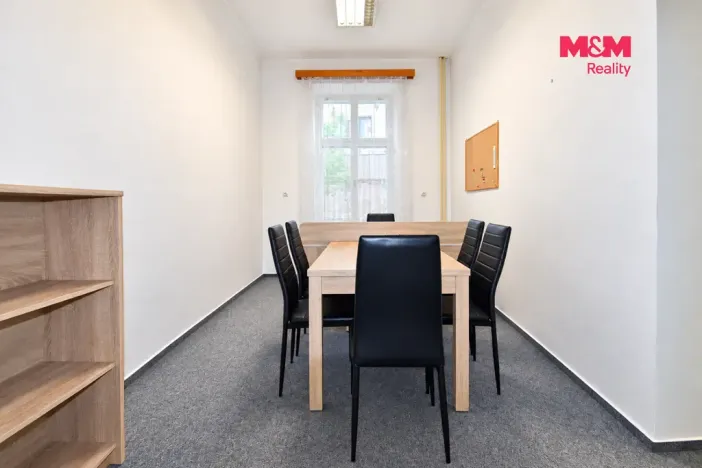 Pronájem kanceláře, Jičín - Valdické Předměstí, Tylova, 31 m2