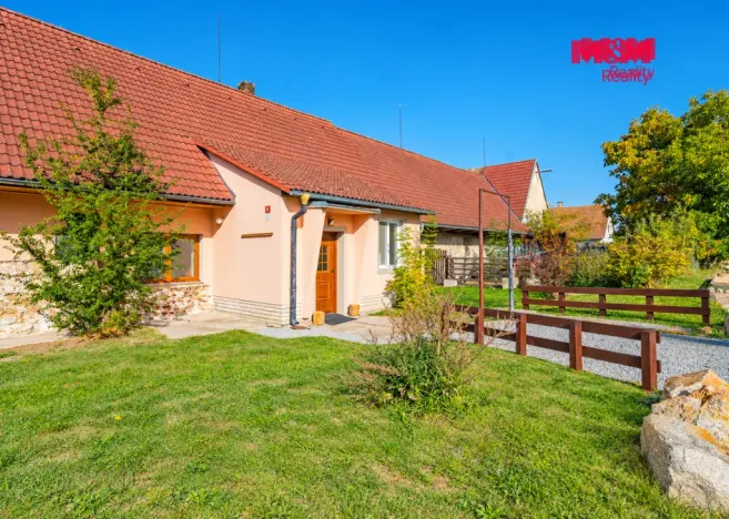 Prodej rodinného domu, Nové Hrady - Byňov, 370 m2