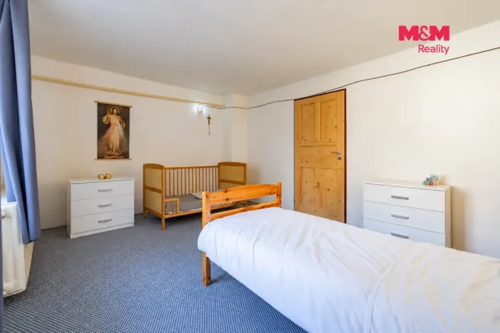 Prodej rodinného domu, Nové Hrady - Byňov, 370 m2