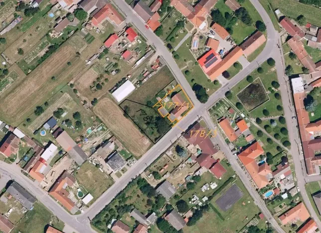 Prodej rodinného domu, Zálesí, 216 m2