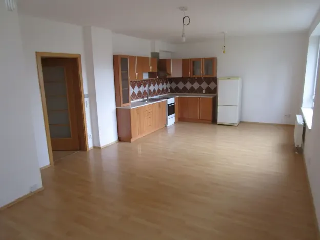 Pronájem bytu 2+kk, 67 m², Rubínová, Liberec VI-Rochlice